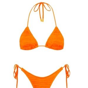 Triangl Orange